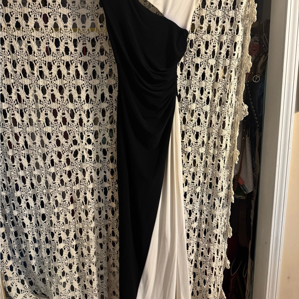 Lauren Ralph Lauren One Shoulder Black and White Dress